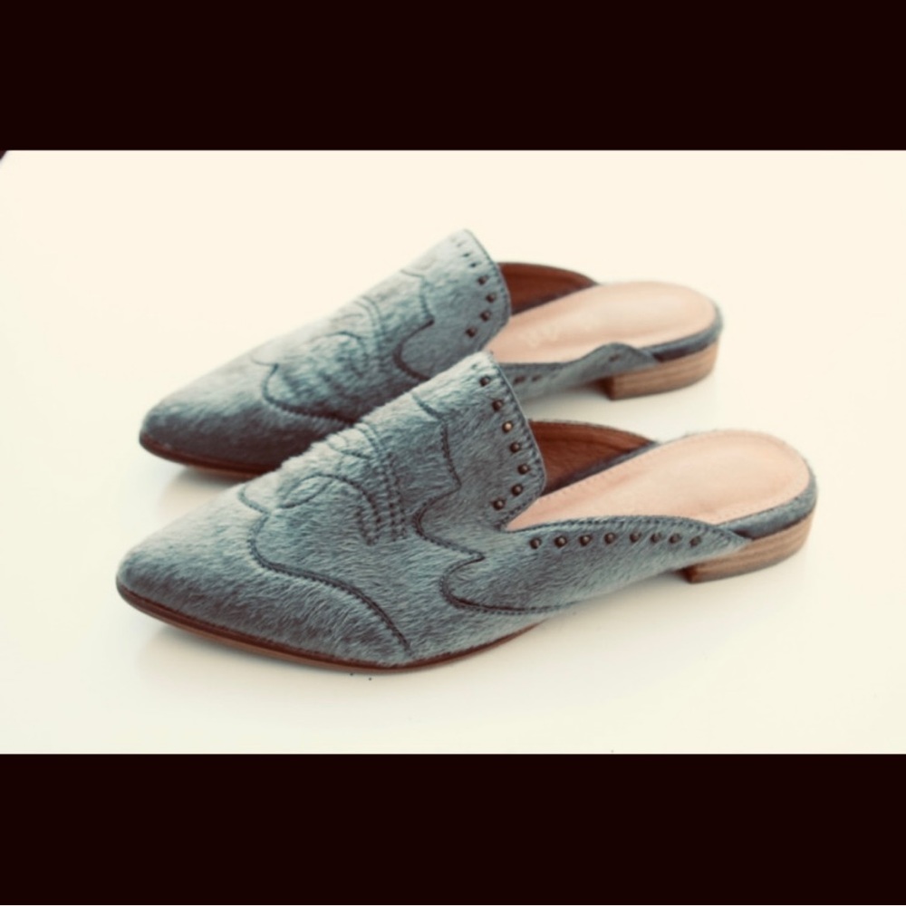 Mi.iM Leather With Gray Faux Calf Pony Hair Mule Slide Shoe Sz 7 - Picture 11 of 14